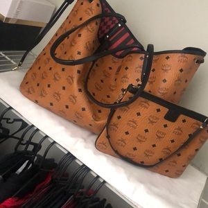 MCM Reversible Shopper (Large)